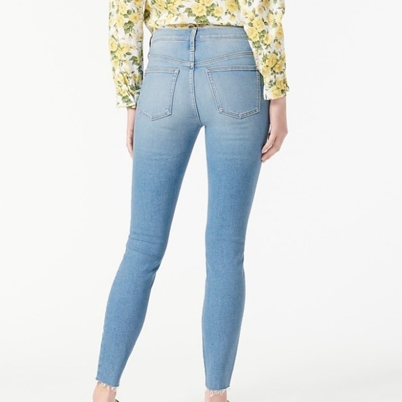 J crew 9” high rise toothpick jeans Hamden wash - Picture 2 of 8